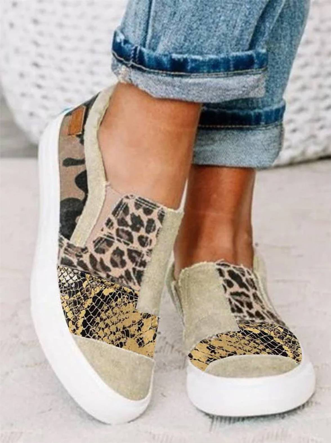 Astrid | Trendy Schmerz-Lindernde Slipper