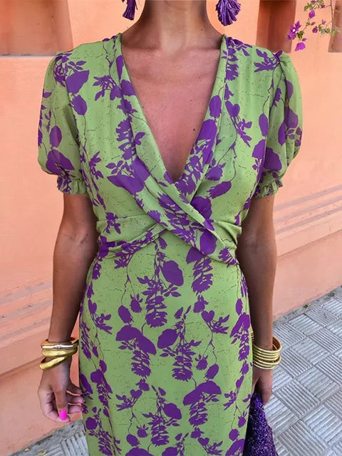 Lucinda - Boho V-Ausschnitt Floral Plissiertes Kleid