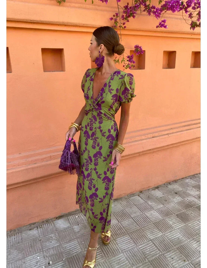 Lucinda - Boho V-Ausschnitt Floral Plissiertes Kleid
