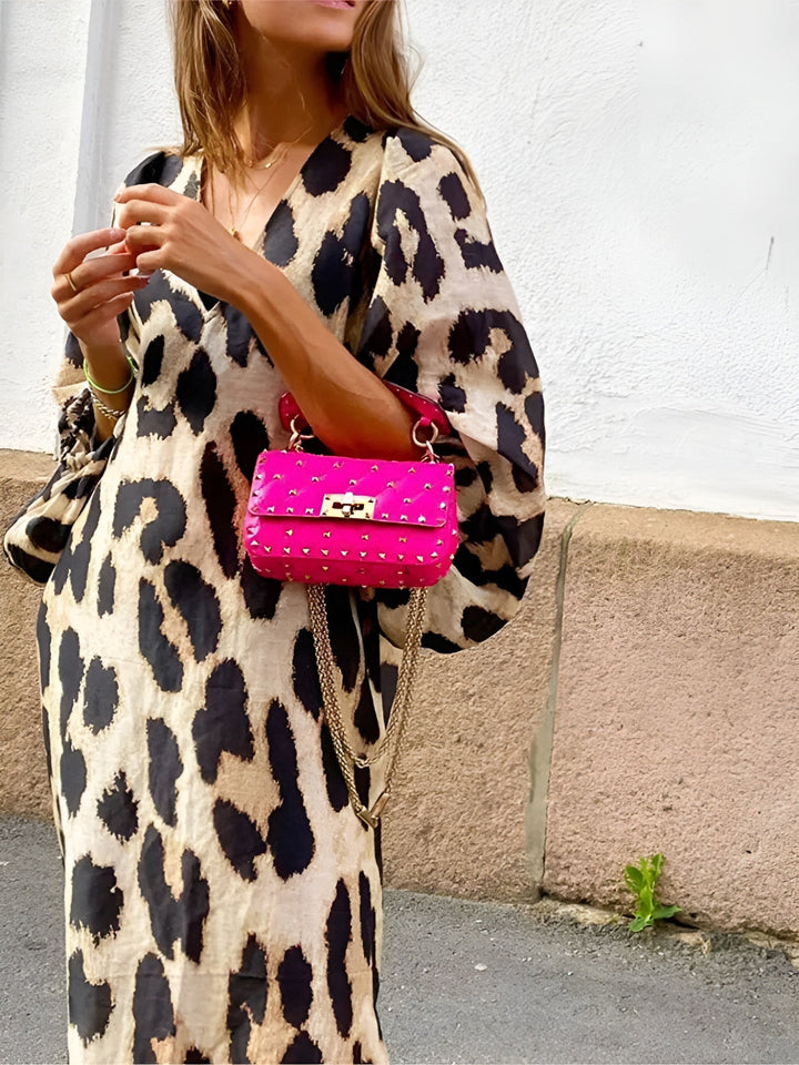 SILVIE | FETT UND ELEGANTES LEOPARDENKLEID