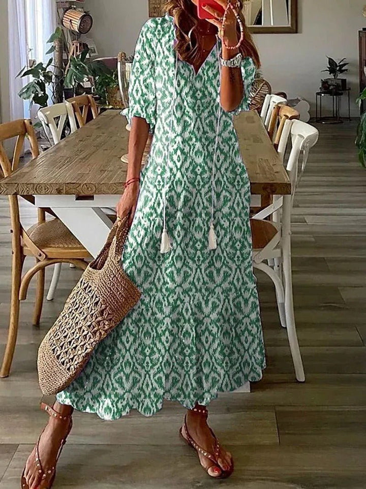 Lana - Figurbetonendes Boho-Maxikleid